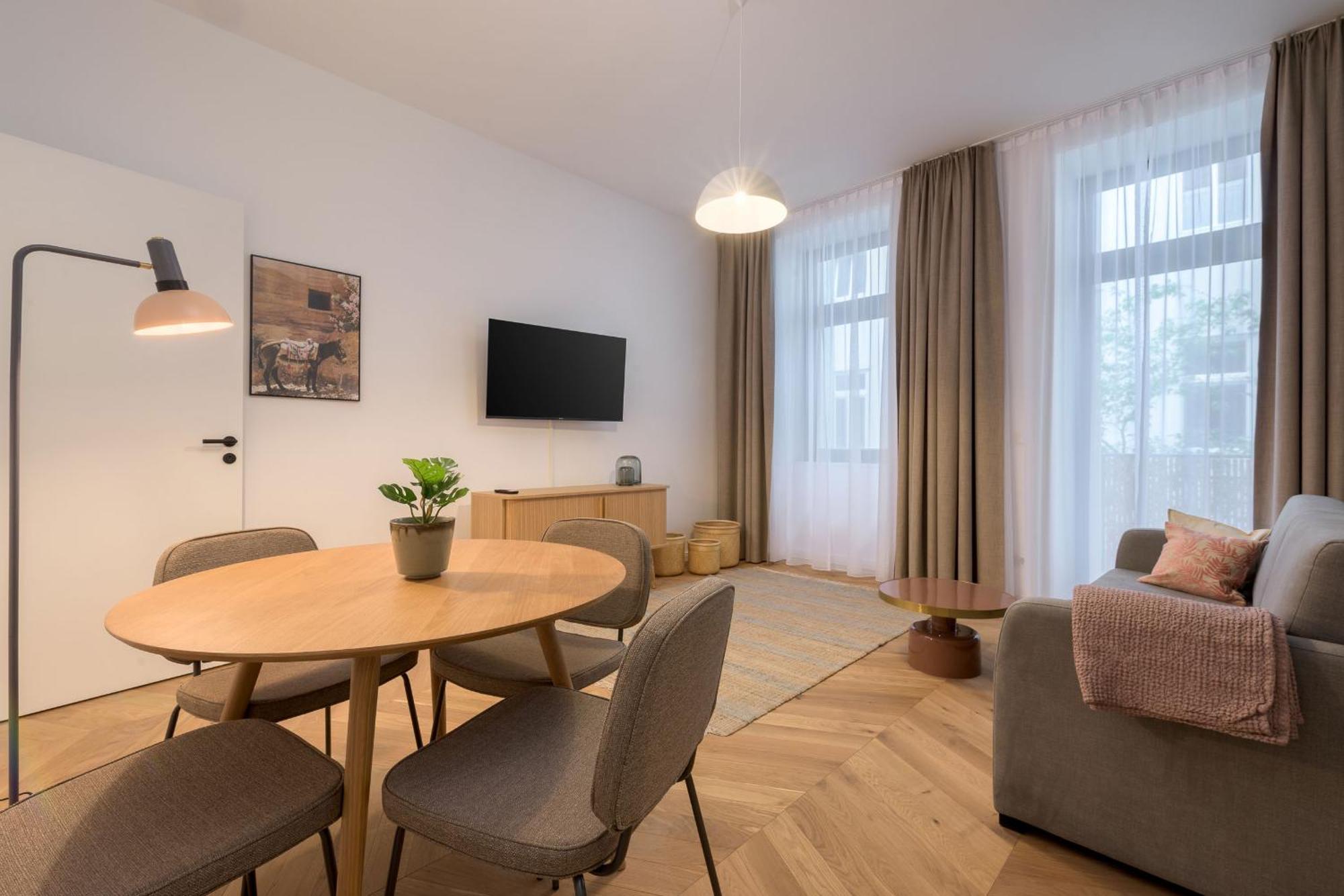 Limehome Karajangasse Apartment Vienna