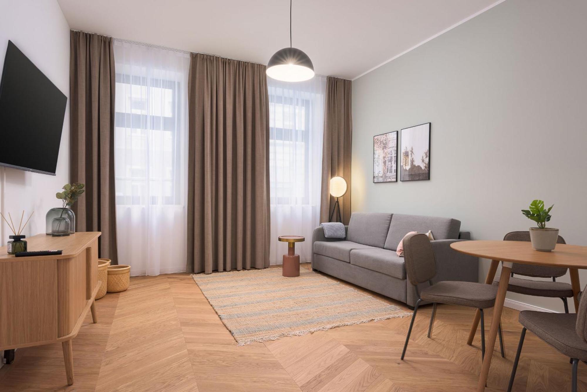 Limehome Karajangasse Apartment *